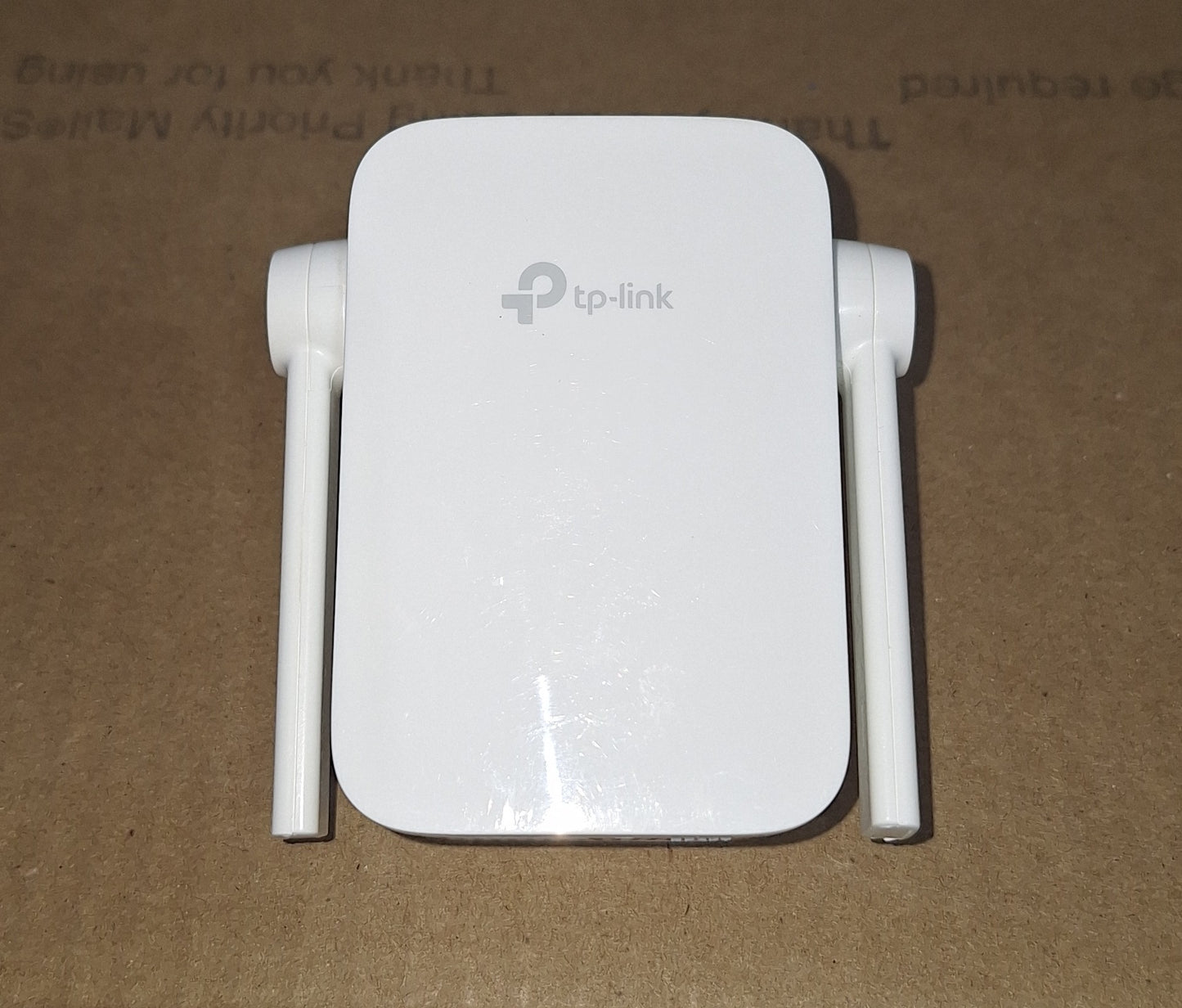 AC1200 Wi-Fi Range Extender